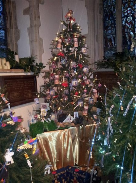 20121215 RBL Tree 01.jpg